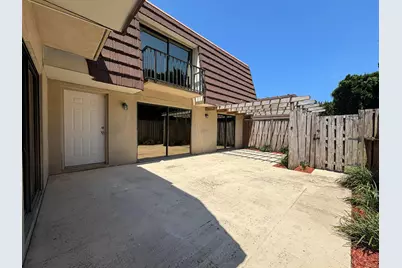 2110 21st Lane, Palm Beach Gardens, FL 33418 - Photo 12