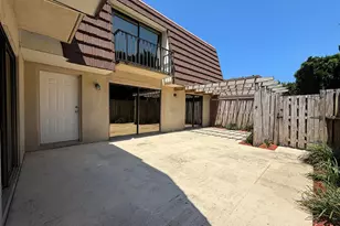 2110 21st Ln, Palm Beach Gardens, FL 33418 - Photo 12
