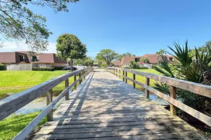 2110 21st Ln, Palm Beach Gardens, FL 33418 - Photo 30