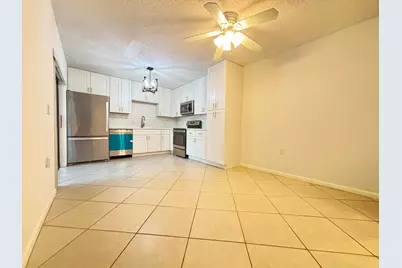 2110 21st Lane, Palm Beach Gardens, FL 33418 - Photo 6