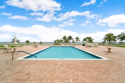 750 N Ocean Boulevard #1405, Pompano Beach, FL 33062 - Photo 18