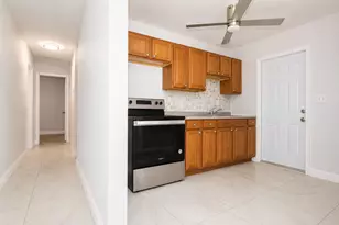807 Handy Ave Ave, West Palm Beach, FL 33401 - Photo 14
