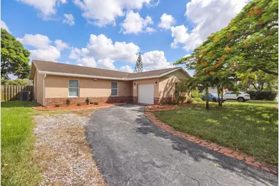 11120 NW 27th Place, Sunrise, FL 33322 - Photo 18