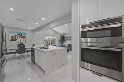 11120 NW 27th Place, Sunrise, FL 33322 - Photo 4