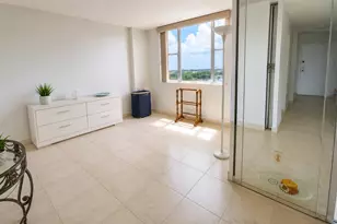 4001 Hillcrest Dr, Hollywood, FL 33021 - Photo 6