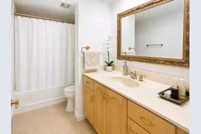 4001 Hillcrest Drive #705, Hollywood, FL 33021 - Photo 8