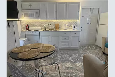 820 15th Street #2, West Palm Beach, FL 33401 - Photo 6