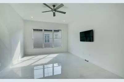 12832 Veneto Springs Drive, Boynton Beach, FL 33473 - Photo 28