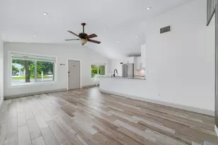 7 Cardiff Way, Boynton Beach, FL 33426 - Photo 8