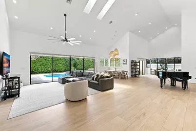 7082 Siena Court, Boca Raton, FL 33433 - Photo 8