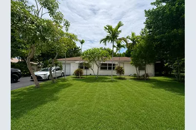 550 SW Natura Avenue, Deerfield Beach, FL 33441 - Photo 18