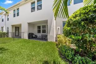 16412 Millenium Ct, The Acreage, FL 33470 - Photo 38