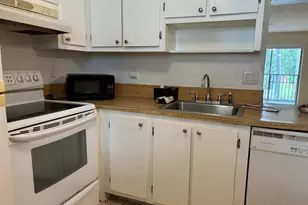 7501 NW 16th St, Plantation, FL 33313 - Photo 2