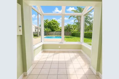 735 Forest Hill Boulevard, West Palm Beach, FL 33405 - Photo 18