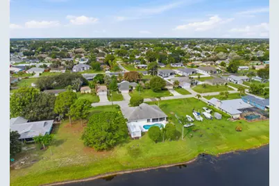 2201 SE Bowie Street, Port Saint Lucie, FL 34952 - Photo 32