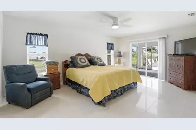 2201 SE Bowie Street, Port Saint Lucie, FL 34952 - Photo 14