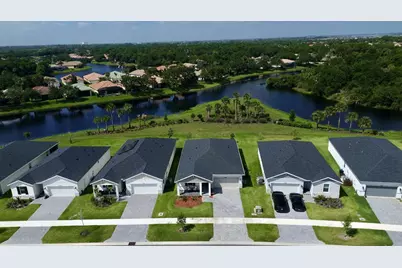 9049 Dahlia Circle, Port Saint Lucie, FL 34986 - Photo 2