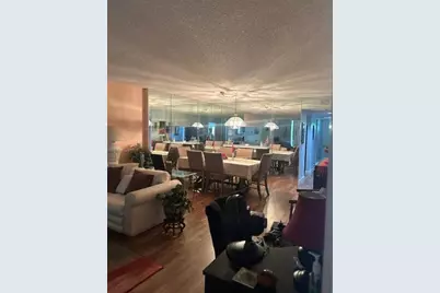4735 Lucerne Lakes Boulevard E #204, Lake Worth, FL 33467 - Photo 4