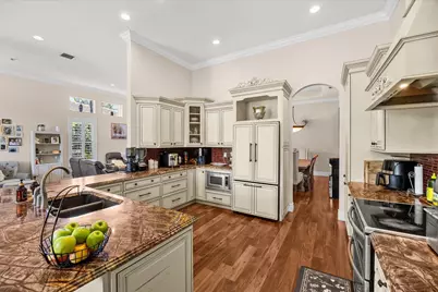 910 SW Lost River Shores Drive, Stuart, FL 34997 - Photo 14