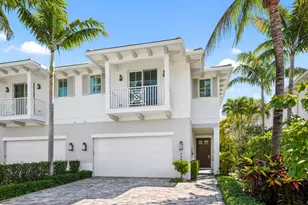 444 NE Wavecrest Way, Boca Raton, FL 33432 - Photo 2