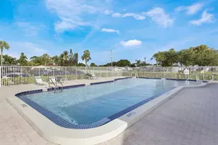 1545 NW 70th Ln, Margate, FL 33063 - Photo 32