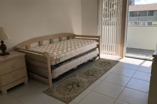 133 Cambridge F, West Palm Beach, FL 33417 - Photo 12