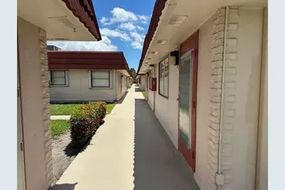 251 Seville K #251, Delray Beach, FL 33446 - Photo 8