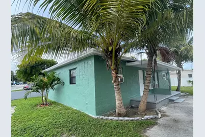 22 NW 8th Avenue #2, Dania Beach, FL 33004 - Photo 1