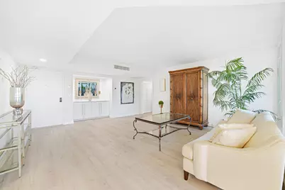 100 SE 5th Avenue #412, Boca Raton, FL 33432 - Photo 10