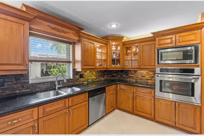 8663 NW 50th Drive, Coral Springs, FL 33067 - Photo 10