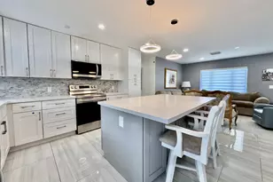 11122 Landsman St, Boca Raton, FL 33428 - Photo 2