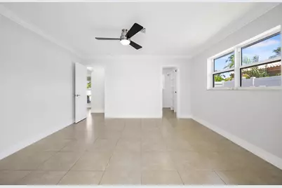 580 SE 5th Street, Pompano Beach, FL 33060 - Photo 8
