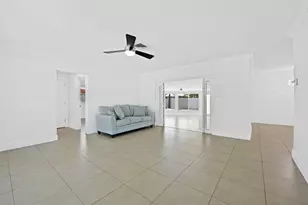 580 SE 5th St, Pompano Beach, FL 33060 - Photo 6