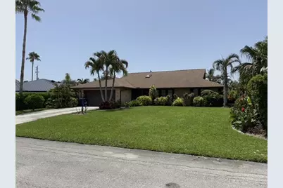 5306 SE Orange Street, Stuart, FL 34997 - Photo 1
