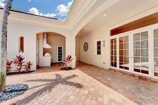 11317 Caladium Ln, Palm Beach Gardens, FL 33418 - Photo 6