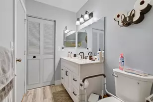 4305 Lucerne Villas Ln, Lake Worth, FL 33467 - Photo 10