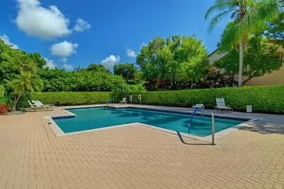 5751 Coach House Circle #E, Boca Raton, FL 33486 - Photo 68