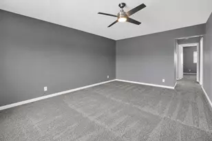 10000 Meridian Way N, Palm Beach Gardens, FL 33410 - Photo 4