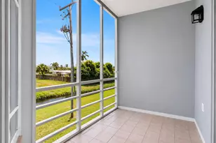 10000 Meridian Way N, Palm Beach Gardens, FL 33410 - Photo 12