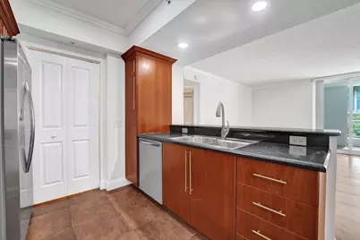401 SW 4th Avenue #203, Fort Lauderdale, FL 33315 - Photo 8