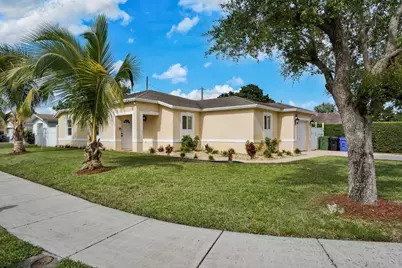 3021 NW 21st Court, Fort Lauderdale, FL 33311 - Photo 2