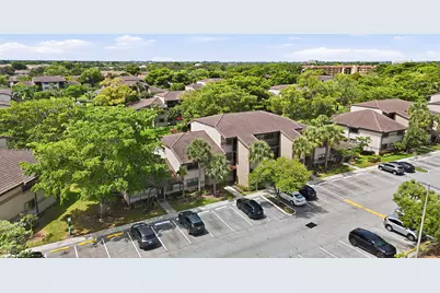 9938 Nob Hill Lane #9938, Sunrise, FL 33351 - Photo 38