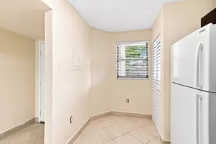 9938 Nob Hill Ln, Sunrise, FL 33351 - Photo 8