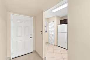 9938 Nob Hill Ln, Sunrise, FL 33351 - Photo 4