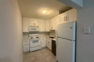 760 SE 2nd Ave, Deerfield Beach, FL 33441 - Photo 6