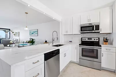1629 Riverview Road #818, Deerfield Beach, FL 33441 - Photo 4