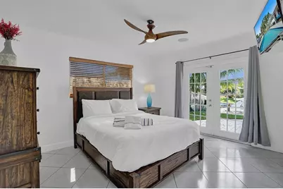 1701 SW 22nd Avenue, Fort Lauderdale, FL 33312 - Photo 4