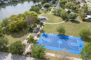 1240 Grandview Cir, Royal Palm Beach, FL 33411 - Photo 32