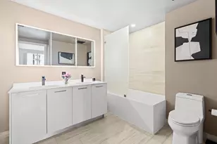 1300 Brickell Bay, Miami, FL 33131 - Photo 22