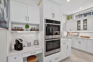 2279 Ridgewood Cir, Royal Palm Beach, FL 33411 - Photo 32